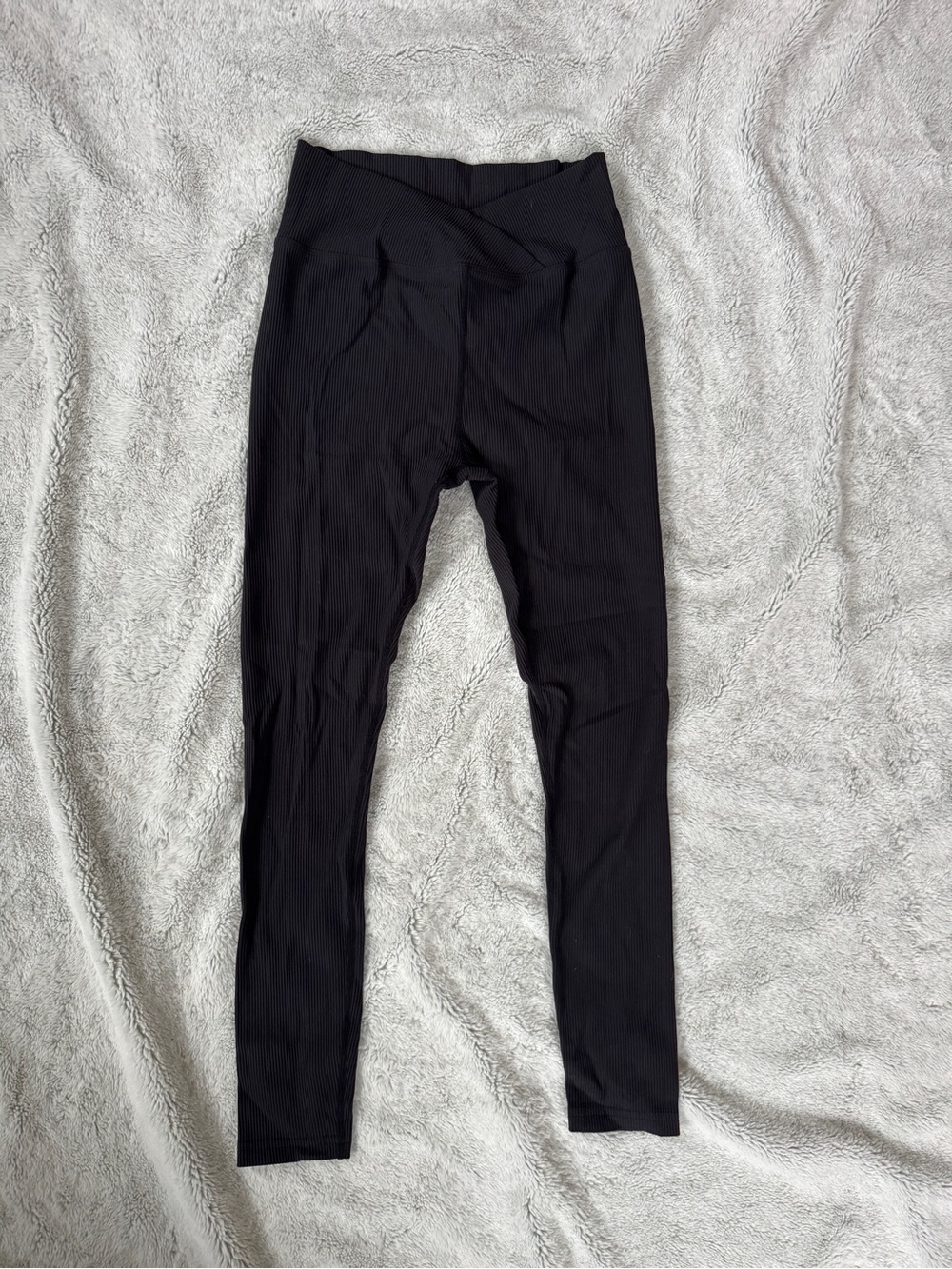 Paradis Women’s Black Leggings with Cross-Waistband